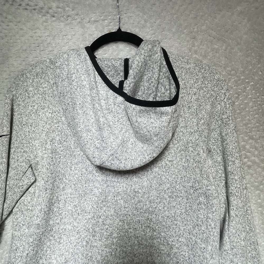 Nike Gray Therma-Fit Knit Hoodie Pullover Black Swoosh Logo Hooded‎ Size Medium - Picture 3 of 13